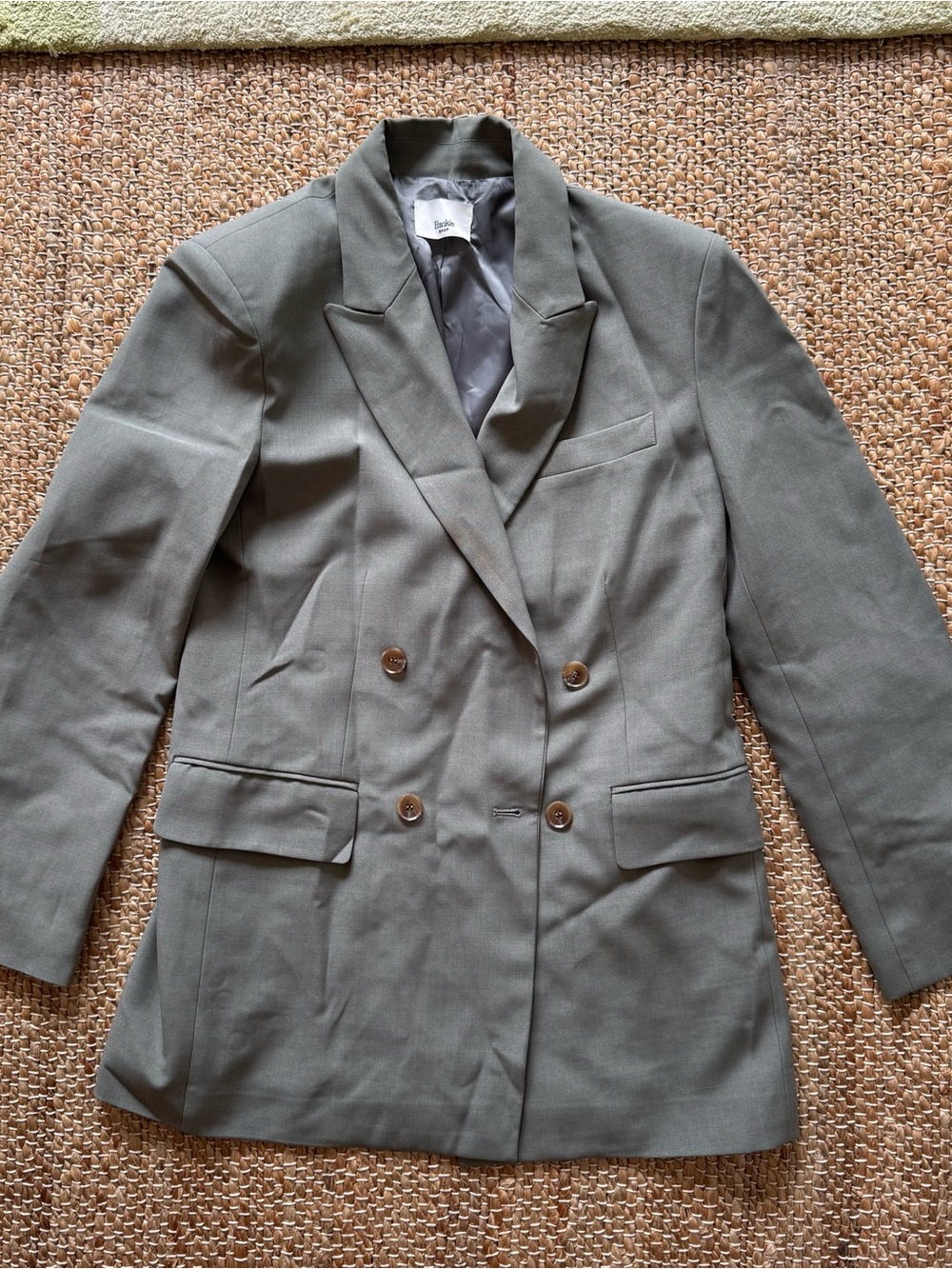 The Frankie Shop Double-Breasted Blazer in Olive
